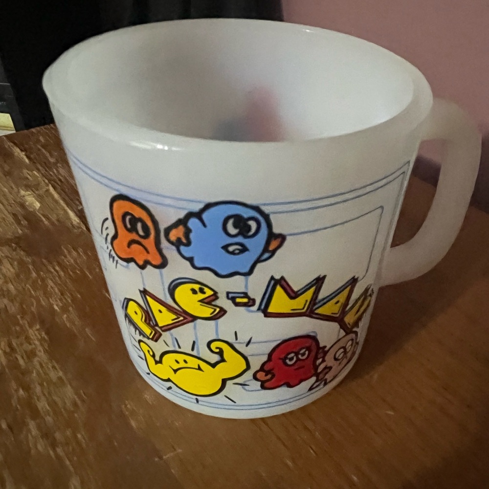 Vintage Glasbake Pac-Man Video Game Milk Glass